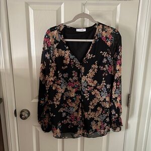 Yitemei Chic Black Floral Button Down Blouse, Size 0XL, NWOT